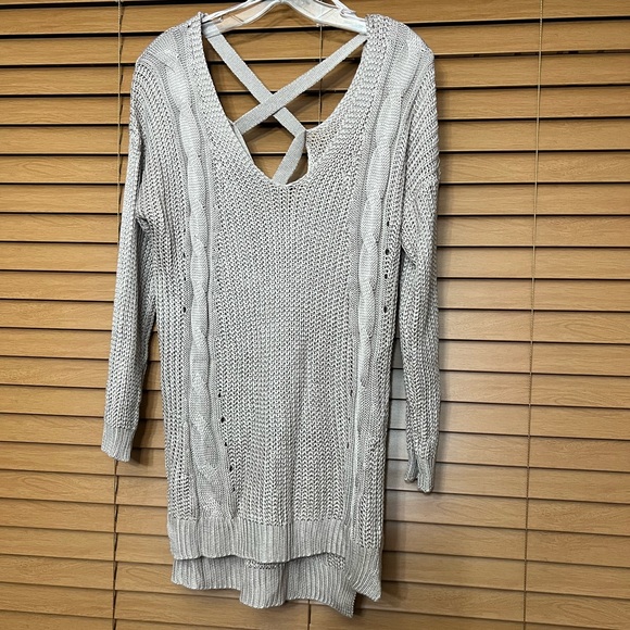 Wishlist Beige Knit V Neck Sweater top Size Small/Medium - Picture 3 of 8